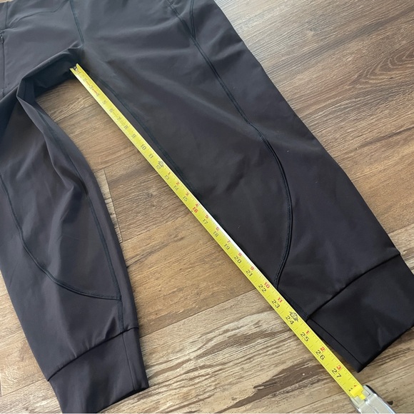 Athleta Rainier black joggers M - Picture 5 of 9